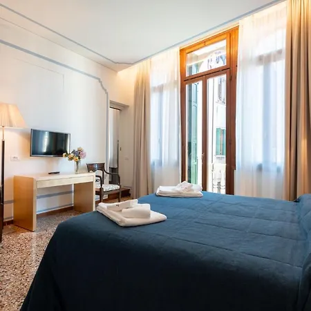 Ca' Del Glicine Apartment Venice