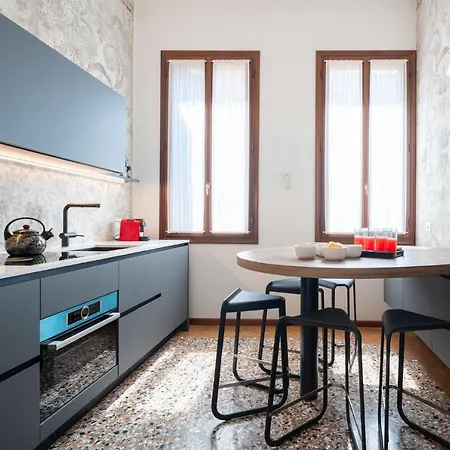 Ca' Del Glicine Apartment *